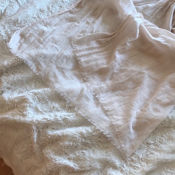 Sheer Pale Pink Scarf/Shawl - Picture 2 of 3